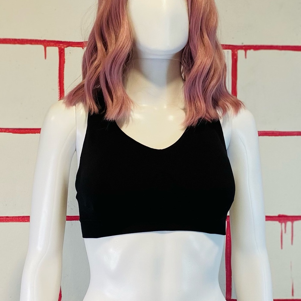 Pro-Fit Seamless Woven Racerback Black Sports Bra
